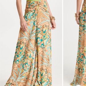 Akro Pants Andrea Iyamah